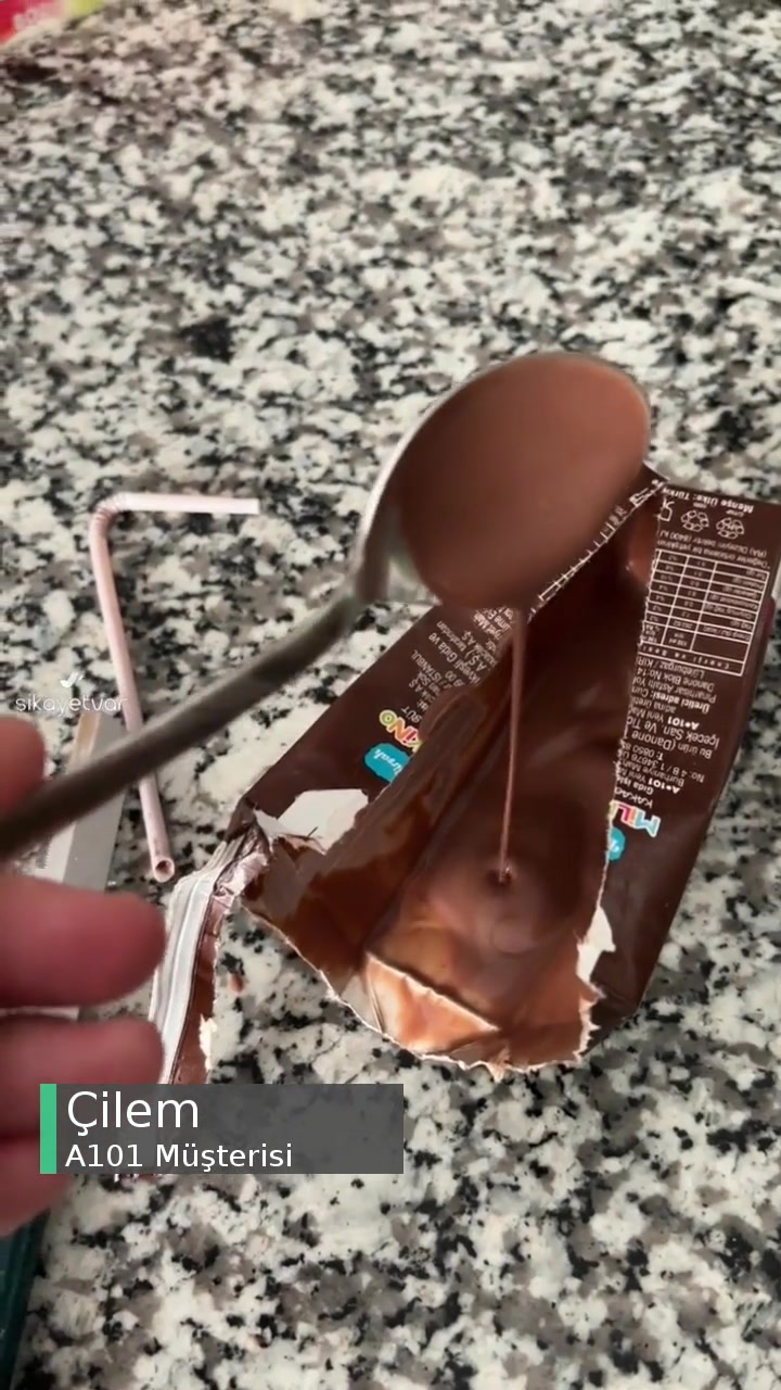 A101 Bozuk Kakaolu Süt videonun kapak resmi