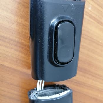 Philips 8000 Dikey Süpürgenin Boru Kısmı Kısa Sürede Kırıldı, Ücretsiz Değişim Talebi