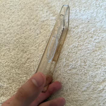 Sararma Karşıtı Kılıfın Kısa Sürede Sararması Ve Hayal Kırıklığı