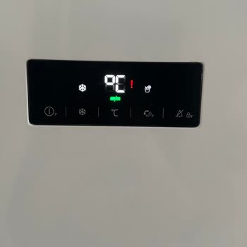 Beko Derin Dondurucu Arızası Nedeniyle Ürünlerim Sürekli Eriyor, İade İstiyorum