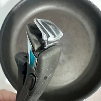 Tefal Süpürge Bağlantı Yerinin Kırılması Ve Tava Paslanması Mağduriyeti