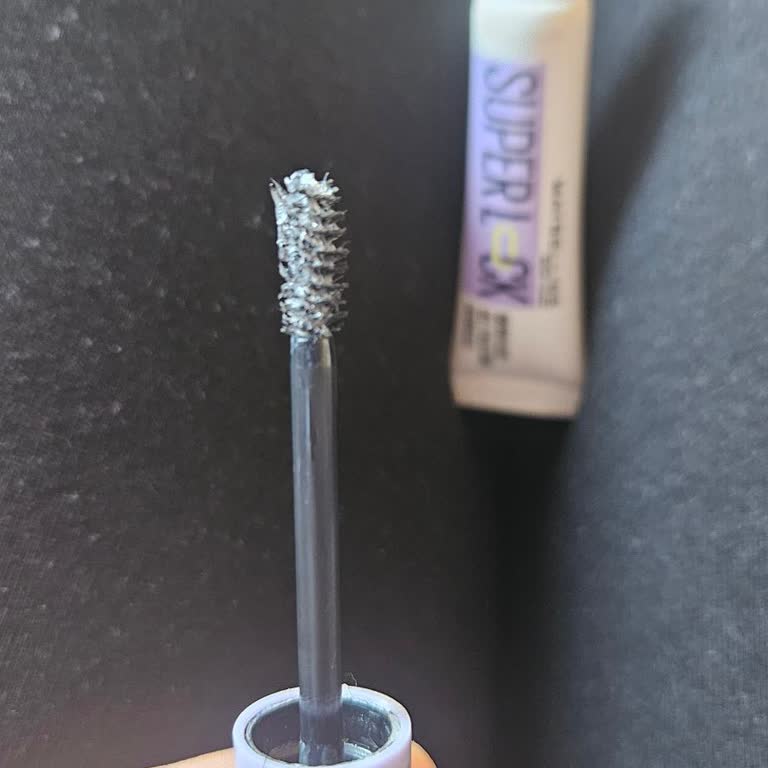 Maybelline Kaş Sabitleyici Hayal Kırıklığı