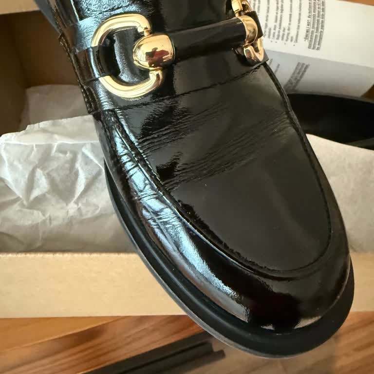 Kısa Sürede Yıpranan Ayakkabı Ve İade Talebi