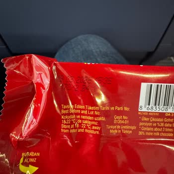 Ülker Çikolatalı Gofretin Ambalajında Canlı Kelebek Çıkması Ve Para İadesi Talebi