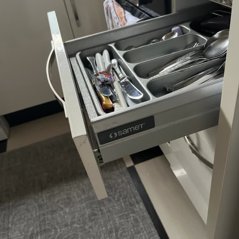 Samet Marka Çekmecelerde Sürekli Mekanizma Sorunu Ve Çözüm Beklentisi