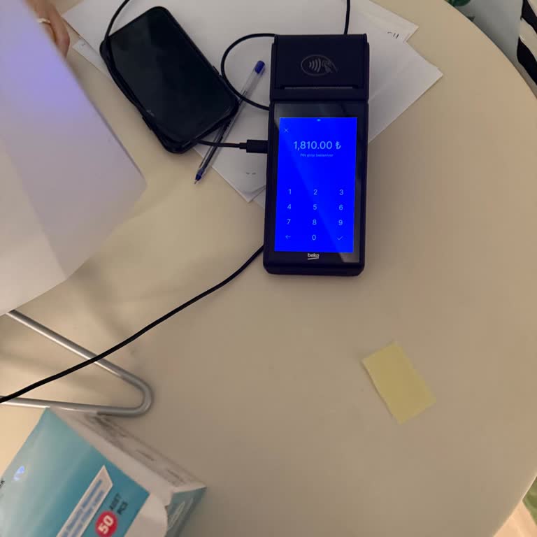 İstinye Üniversitesi Hastanesi Yenidoğan Muayenesi İçin Haksız Ücret Alındı, İade Talep Ediyoruz