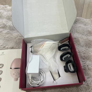 Philips Lumea IPL Cihazı Beklenen Etkiyi Göstermiyor Ve Sadece Kabloyla Çalışıyor