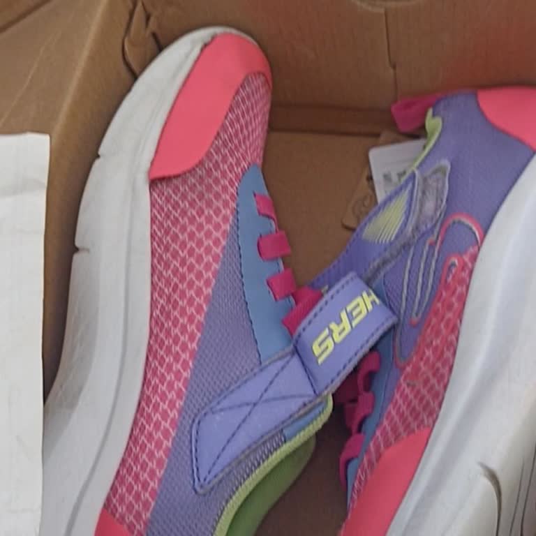 Skechers Ayakkabıda Erken Deformasyon Ve İlgisiz Müşteri Hizmetleri