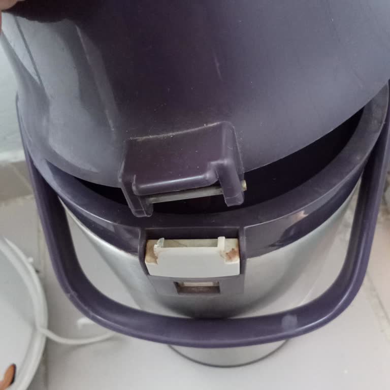 Cooker Termosun Kırılan Parçası Nedeniyle Kullanılamaz Hale Geldi, Yedek Parça Bulunamıyor