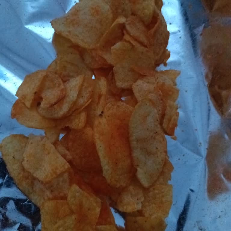 Satın Aldığım Patito Ketçaplı Cips Bayat Çıktı, Ücret İadesi Talep Ediyorum