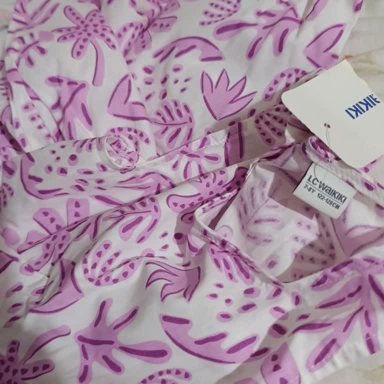 Doğum Günü Hediyesi Elbisenin Değişimi Reddedildi, Mağaza Müdürünün Tutumu Hayal Kırıklığı Yarattı