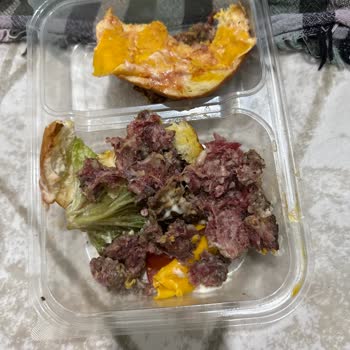 The Hazzer Burger Çiğ Ürün Gönderdi