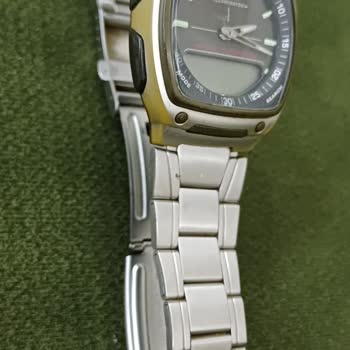 Casio Illuminator Telememo 30 Watch Body Faded Despite Lifetime Warranty