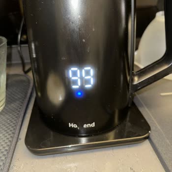 Homend Çaycıda Paslanma Ve Yazı Silinmesi, Garanti Sürecinde Destek Alamama