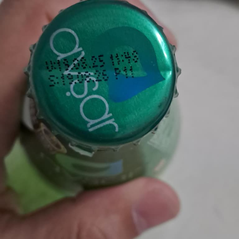 Soda Şişesinde Deterjan Benzeri Maddeyle Karşılaştım, Sağlığım Tehlikeye Girdi