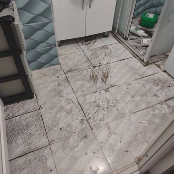 Yağmurda Tuvalet Ve Banyodan Su Taşıyor, Acil Çözüm Bekliyorum