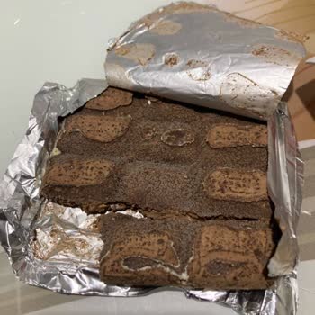 Son Kullanma Tarihi Geçmemiş Çikolatada Bozukluk Ve Müşteri Hizmetlerine Ulaşamama