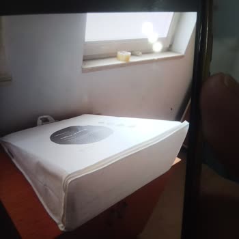 Lekeli Ve Kullanıma Uygun Olmayan Yastıklar İçin İade Sorunu Ve Ücret İadesi Talebi