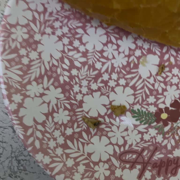 Tombik Tavuk Dönerden Kemik Çıkması Ve Müşteri Hizmetlerinin Yanıtsız Kalması