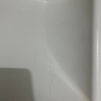 Seramik Lavaboda Oluşan Çatlaklar Ve Ürün Değişimi Talebi