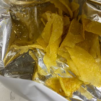 Aldığım Cipsler Aşırı Tuzlu Ve Rengi Değişmiş Çıktı