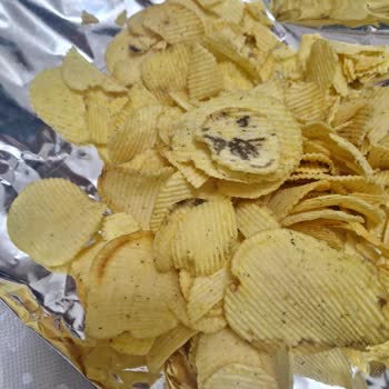 Aldığım Cips Paketinde Kararmış Parçalar Çıktı Müşteri Hizmetlerinden Dönüş Alamadım