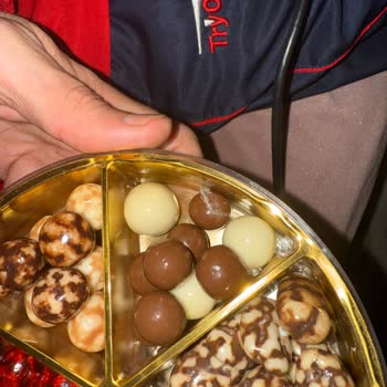 Aldığım Lokumlar Kurtlu Ve Küflü Çıktı, İade Veya Değişim Talep Ediyorum