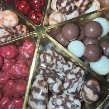 Aldığım Lokumlar Kurtlu Ve Küflü Çıktı, İade Veya Değişim Talep Ediyorum