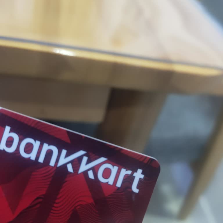 Ziraat Bankası Kredi Kartı Yıllık Aidat Kesintisi Ve İade Talebim