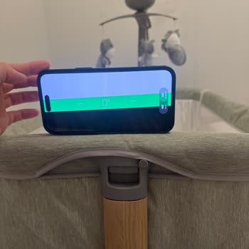 Eğimli Beşik Nedeniyle Bebeğimin Güvenliği Tehlikede Ve Çözüm Alamadım