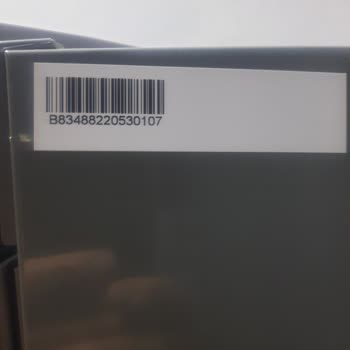 Şenocak Derin Dondurucuda Karlanma Ve Kapak Sorunu