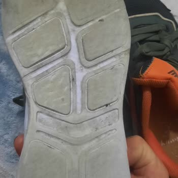 Kısa Sürede Aşınan Kinetix Ayakkabı Ve Yetersiz İnceleme Süreci