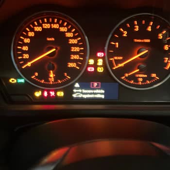 BMW X1'de Kronik Park Freni Uyarısı Ve Çözüm Beklentisi