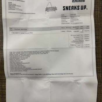 Satın Aldığım Jordan Terlikte Kısa Sürede Yapışkan Sorunu Ve Değişim Talebi