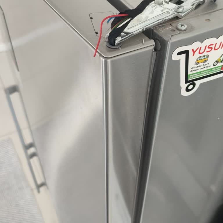 Vestel Buzdolabında Mühendislik Hatası Nedeniyle Yüksek Kapı Değişim Ücreti