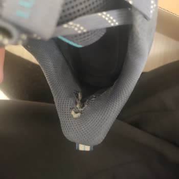 Kısa Sürede Deforme Olan Ayakkabıya Mağaza Çözüm Sunmadı