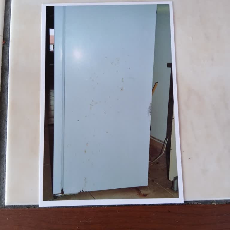 Garanti Kapsamındaki Buzdolabında Çürüme Ve Ücretli Değişim Talebi