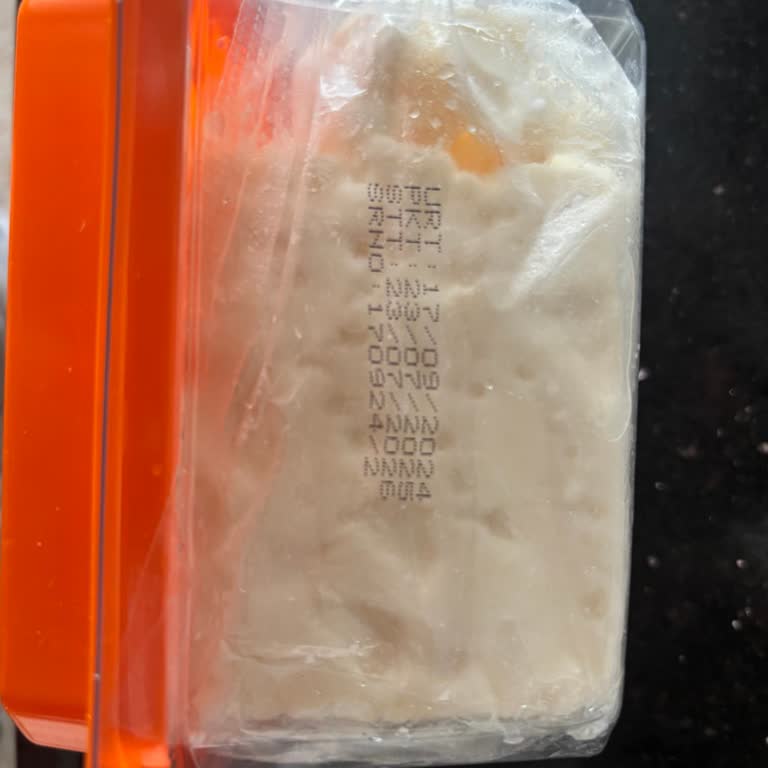 Taze Olması Gereken Peynirde Koku Ve Acılık Sorunu