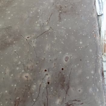 Bozuk Çikolata İçin İlgisiz Mağaza Çalışanları Ve İade Talebi