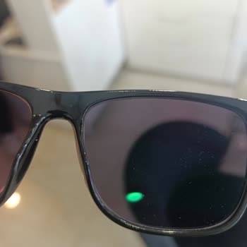 Garanti Kapsamındaki Gözlük Camı Kusuru İçin Çözüm Sunulmadı