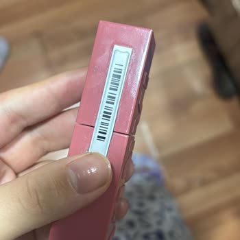 Kullanılmamış Rujun Kısa Sürede Bozulması Ve Değişim Talebimin Reddedilmesi