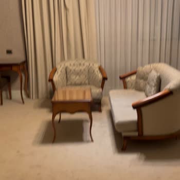 Sapphire Inn Hotel Bakü Bakımsız Kirli Oda Verildi