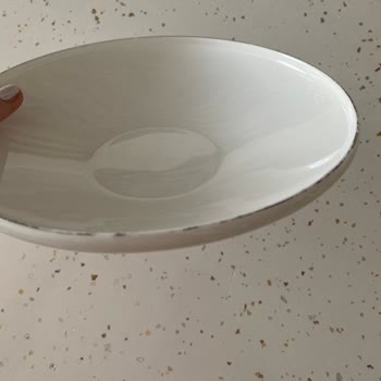 Çeyiz Setindeki Tabak Ve Tencerelerde Erken Bozulma Ve Mağaza İlgisizliği