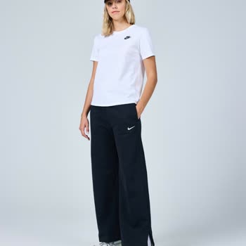 Nike Phoenix Fleece Eşofman Takımı Hızla Soldu Ve Tüylenme Yaptı, Para İadesi Talebim Karşılanmadı