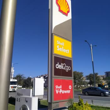 Shell İstasyonunda Arızalı Hava Saati Ve İlgisiz Personel Mağduriyeti