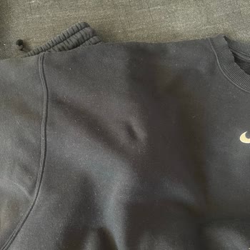 Barçın Spor Nike'tan Aldığım Eşofman Takımı Kısa Sürede Soldu ve Tüylenme Yaptı