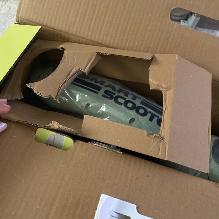 Eksik Ve Hasarlı Scooter Gönderimi, Yetersiz Müşteri Hizmeti