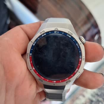 Huawei Watch GT5 Pro'da Ekran Beyazlaması Ve Dokunmatik Sorunu: Değişim Talebi