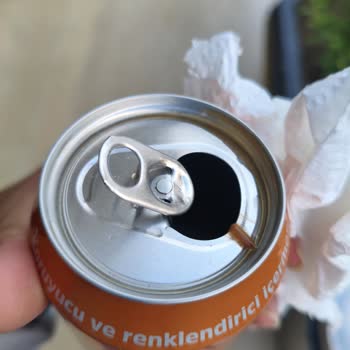 Bozuk Ve Jelimsi Didi Şeftali Soğuk Çay İçin Ürün Değişimi Talebi