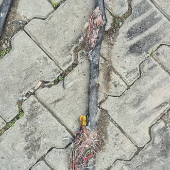 İnternet Kablosu Kesildi Arıza Kaydı Siliniyor Hizmet Alamıyorum